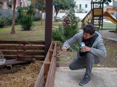...e Vincenzo dal canto suo si mostra sempre pronto a dare una mano